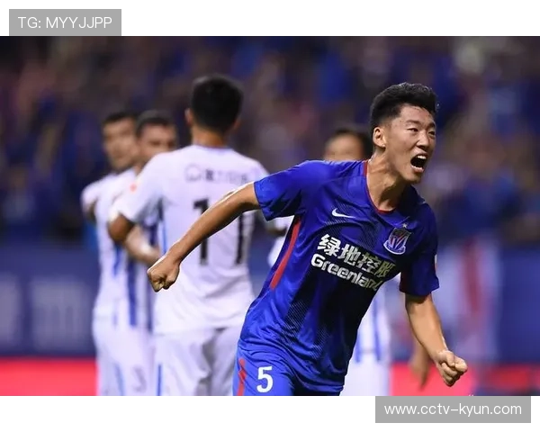 朱辰杰与上海申花续约三年，巩固后防核心